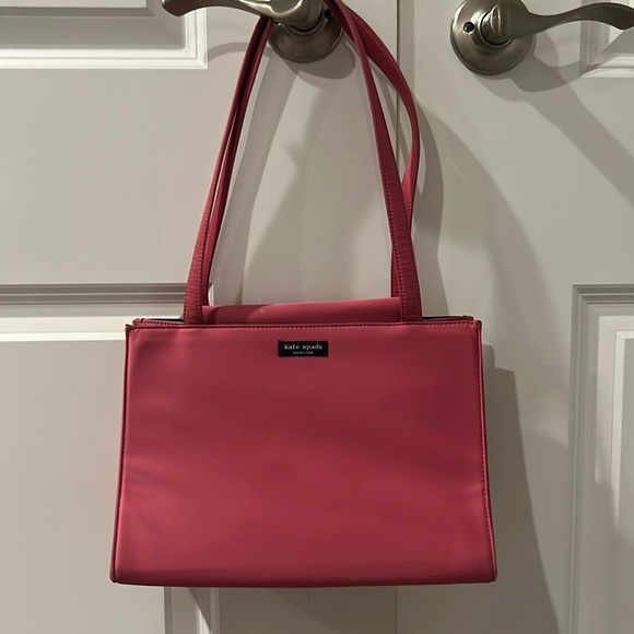 KATE SPADE NYLON SHOULDER BAG! - Picture 1 of 5